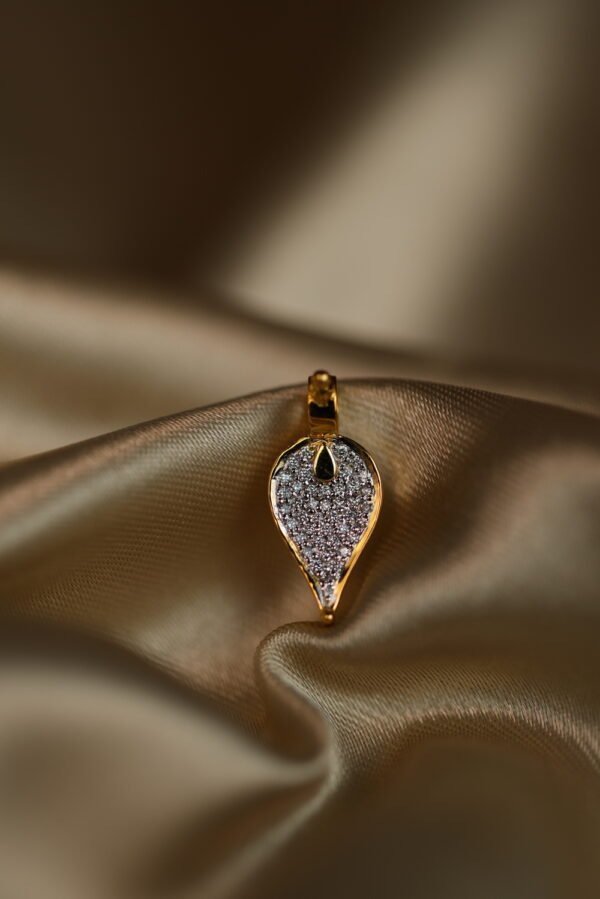 Flower pendant DP-0010