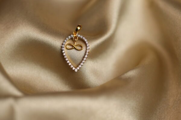 Kitty pendant DP-0013