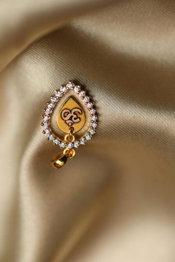 Om Pendant DP-0001