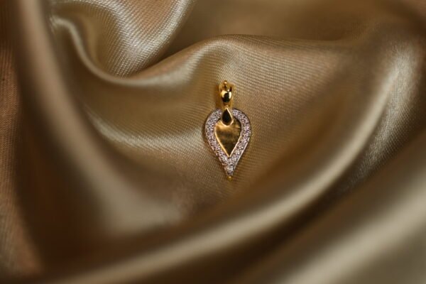 Leaf pendant DP-0019