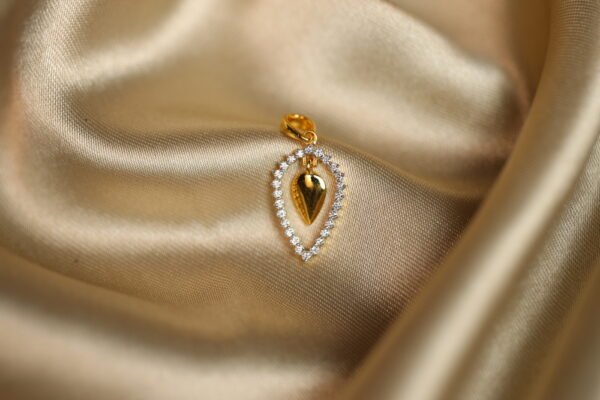 Leaf pendant DP-0019